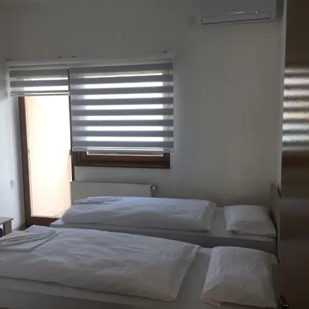 Pansion Asim Bed & Breakfast Jablanica Exterior photo
